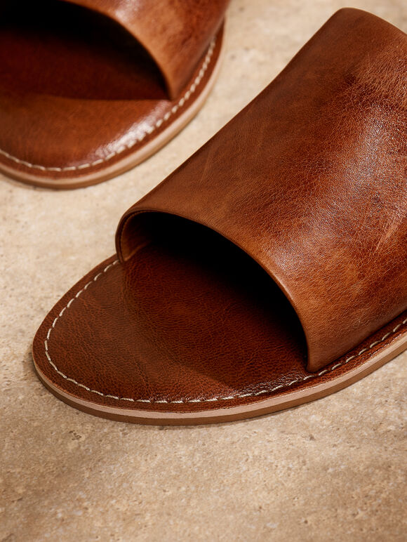 Mules en cuir souple, marron, grande