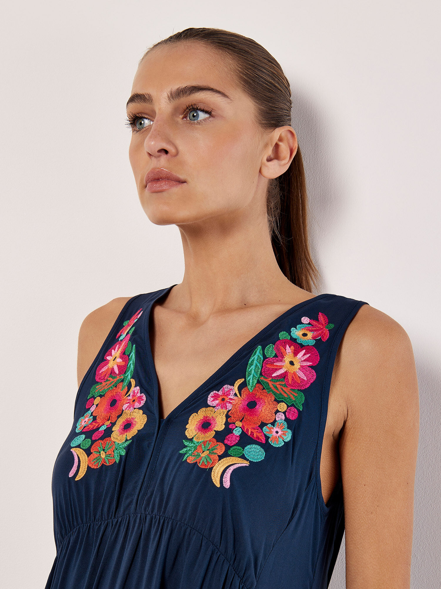 Apricot swing dress store
