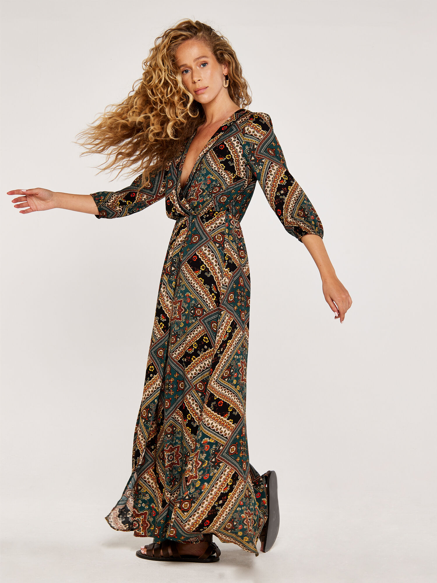 Printed wrap maxi best sale dress