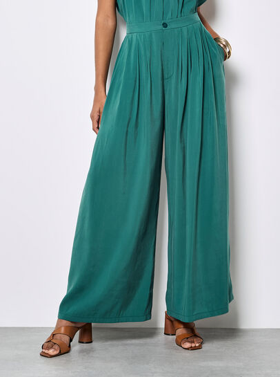 Soft Pleat Wide-Leg Trousers