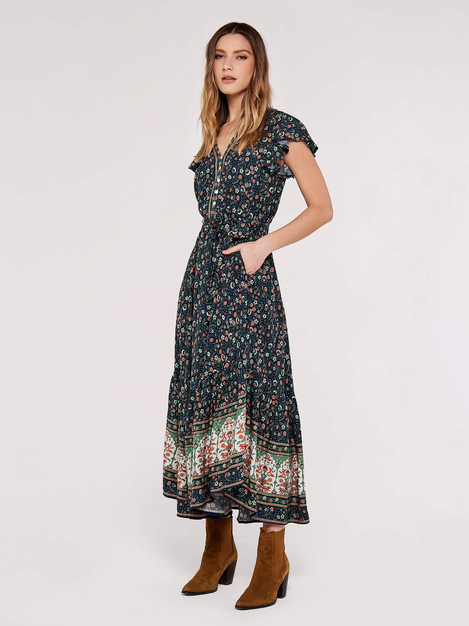 Sarasa Floral Midaxi Dress Apricot Clothing