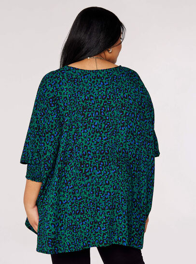 Curve Animal Print Top