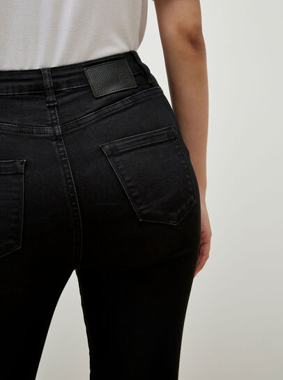 Anna Button Detail Skinny Jeans