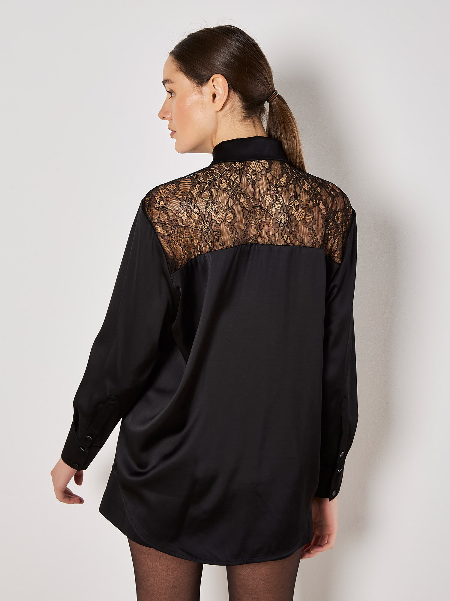 トップス THEREDTHREAD S lace up curve tops Lace Insert Oversized Satin Shirt | Apricot Clothing