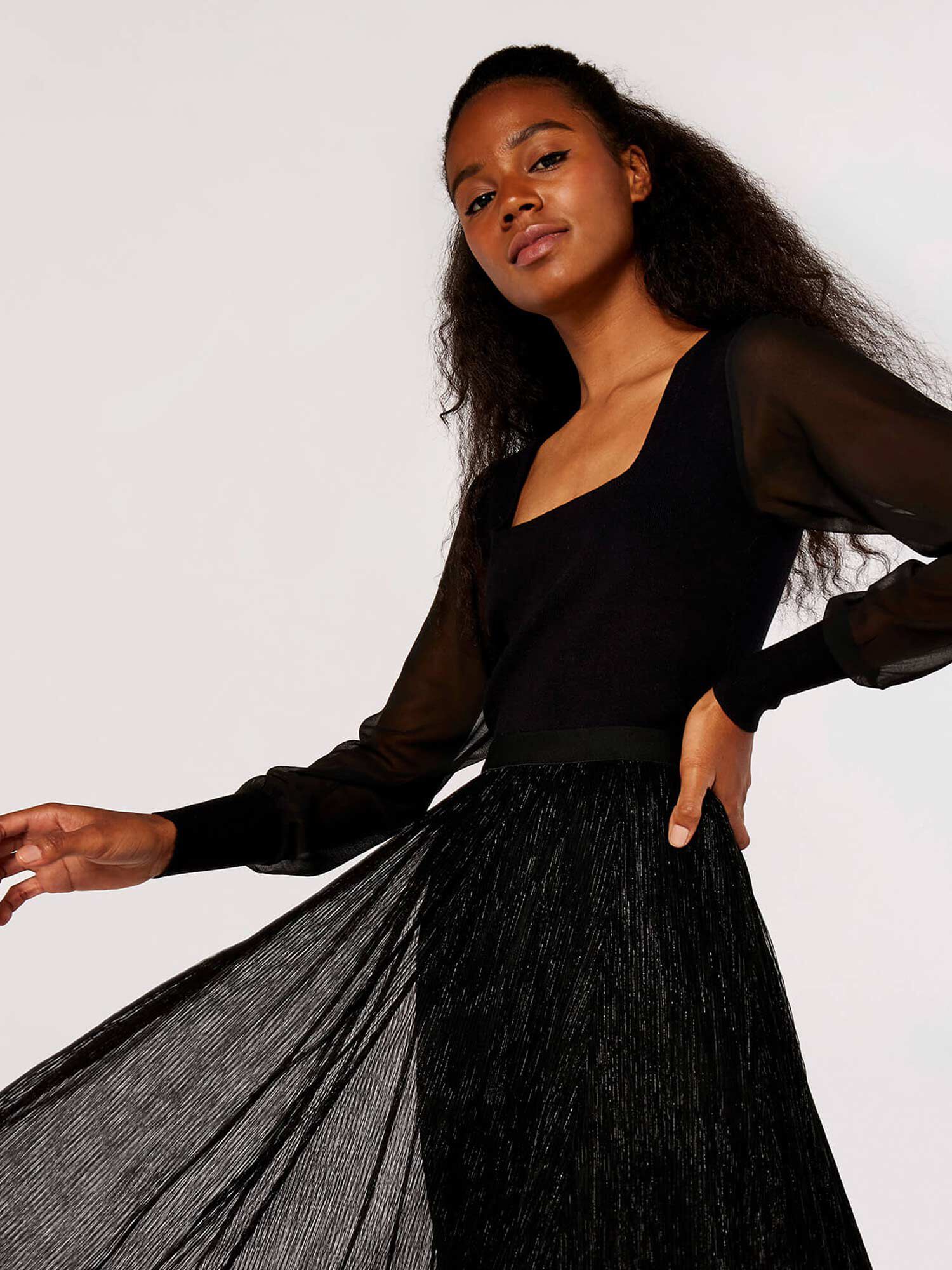Black lace pleated skirt online