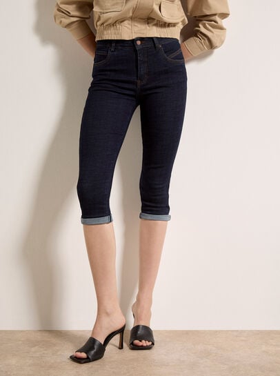 Sara Skinny Fit Capri Jeans