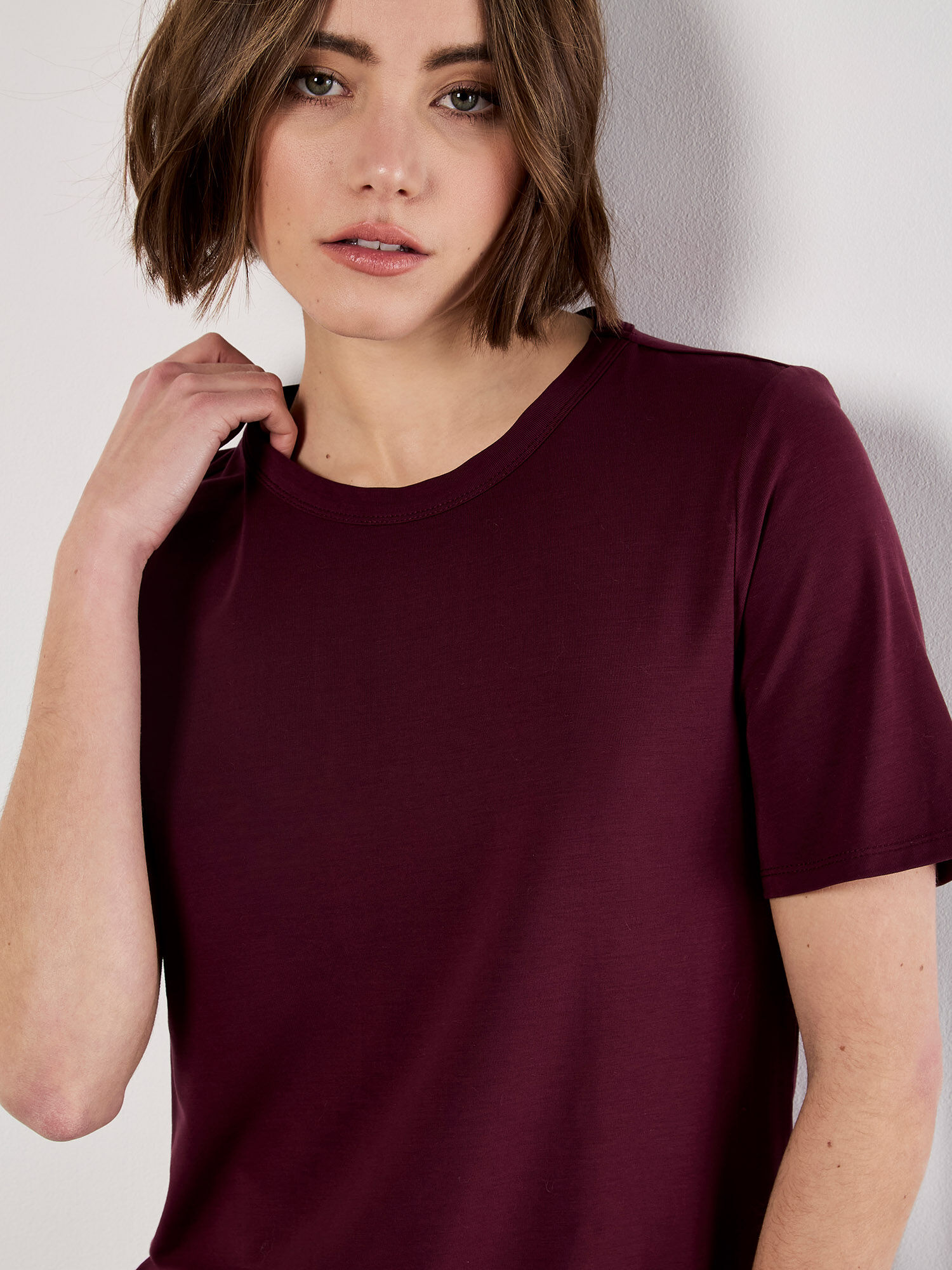 Slim Fit Classic T-Shirt | Apricot Clothing