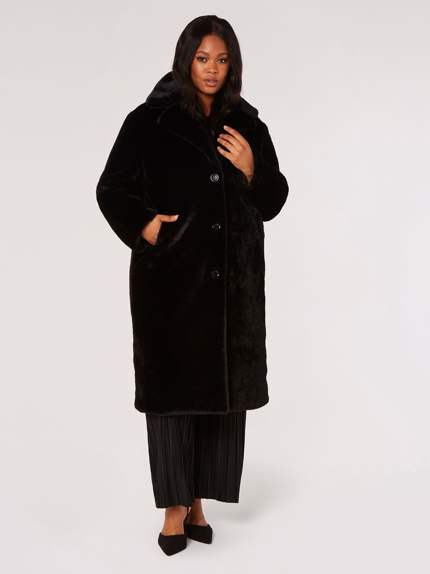 Black soft faux fur coat new arrivals