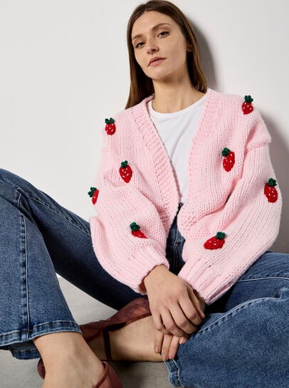 Chunky Knit Strawberry Cardigan