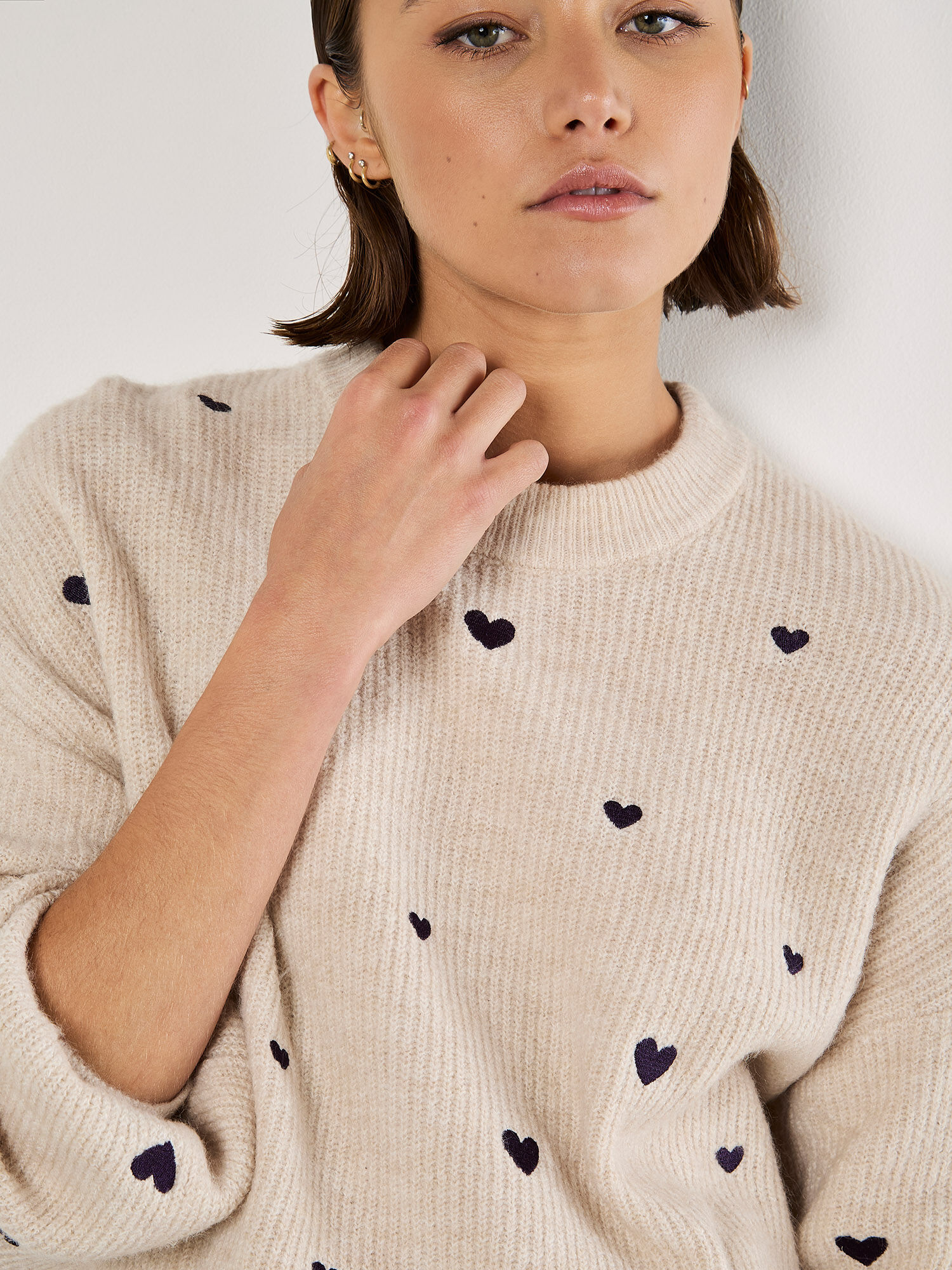 Embroidered Heart Jumper | Apricot Clothing