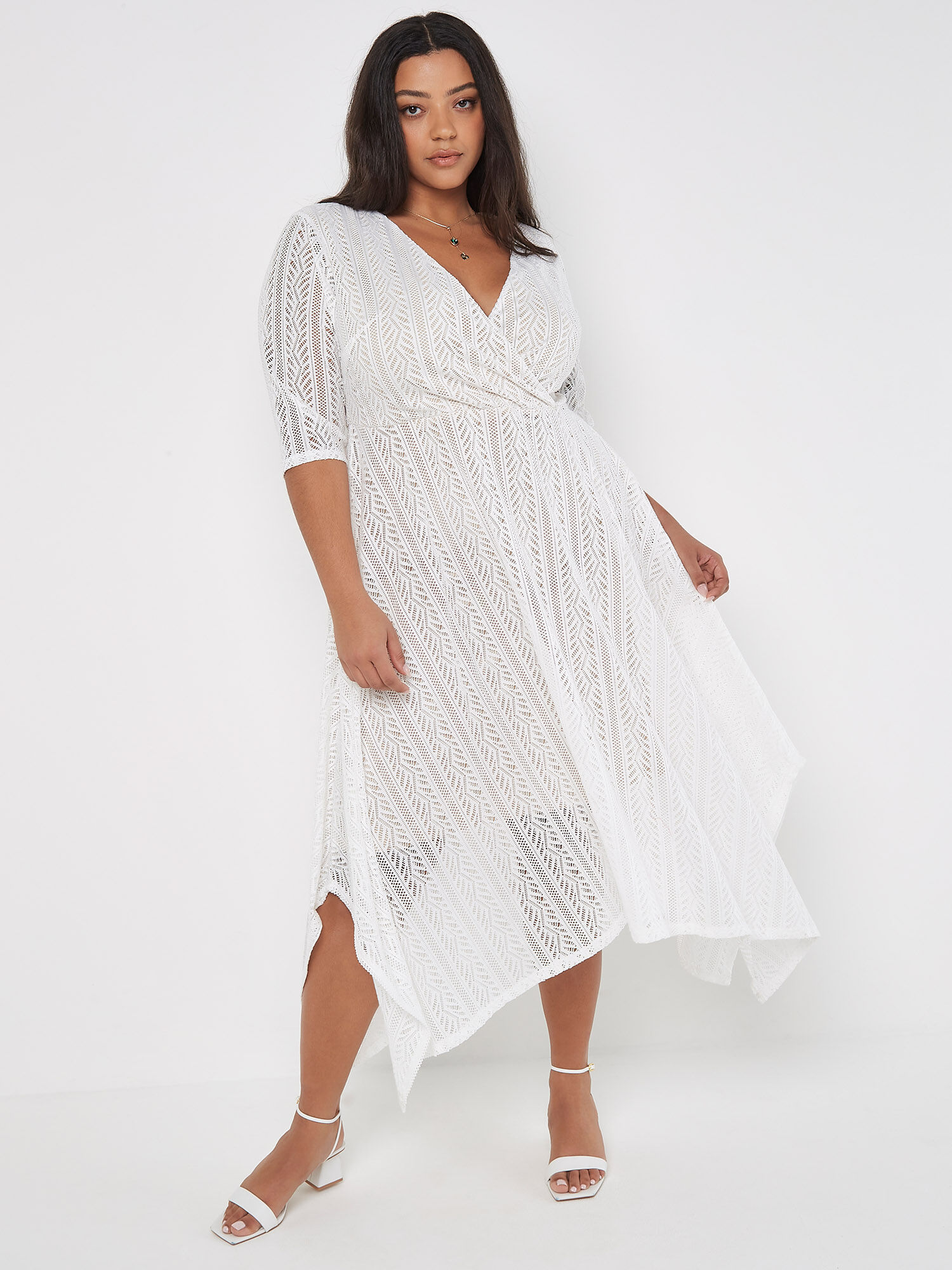 Lace curve dress deals
