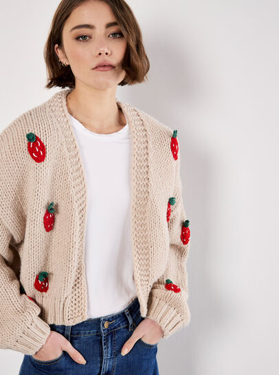 Chunky Knit Strawberry Cardigan