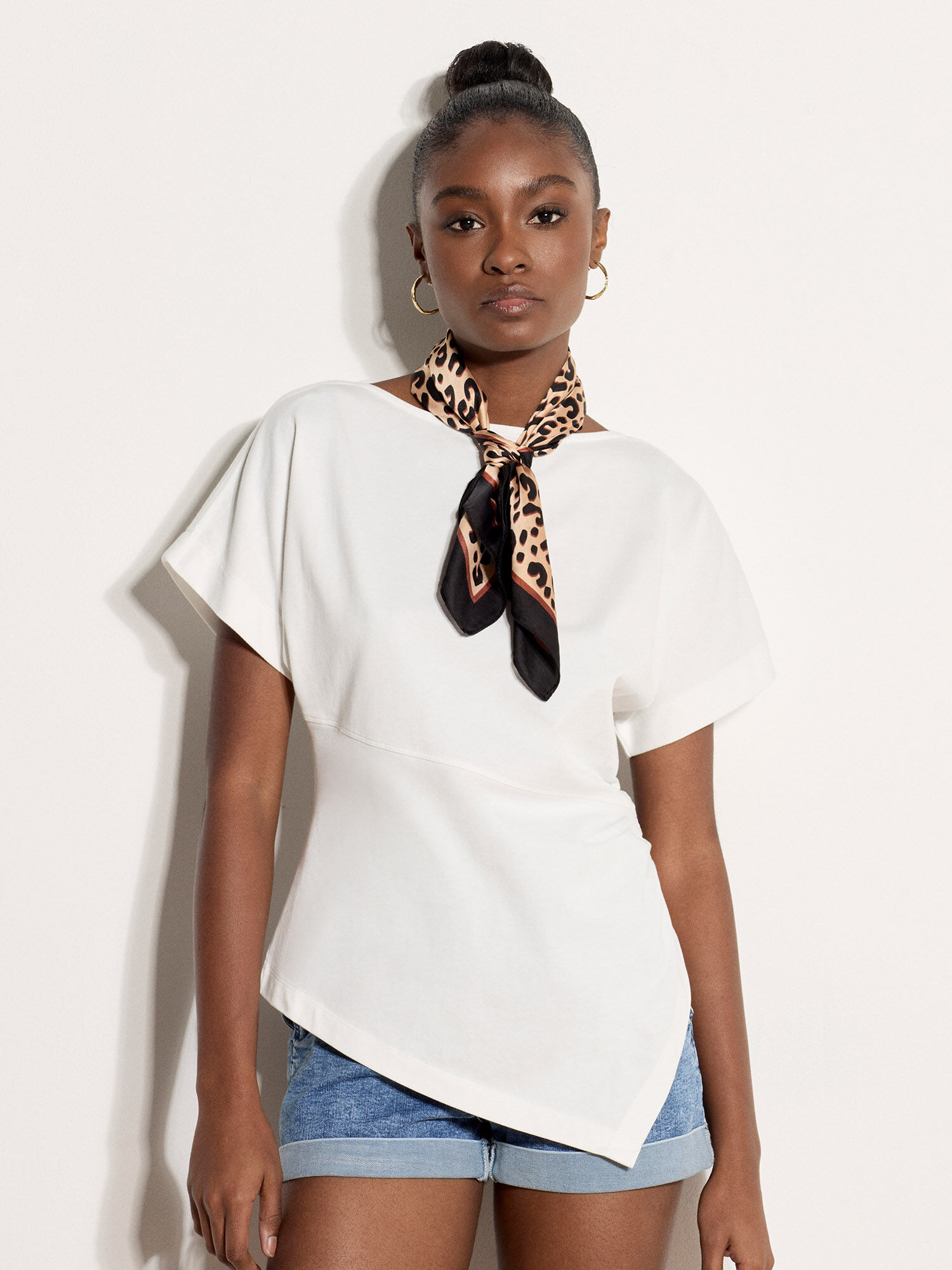 Asymmetric Hem Cotton T-Shirt | Apricot Clothing
