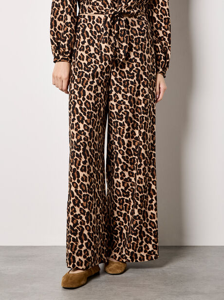 Leopard Print Wide-Leg Trousers