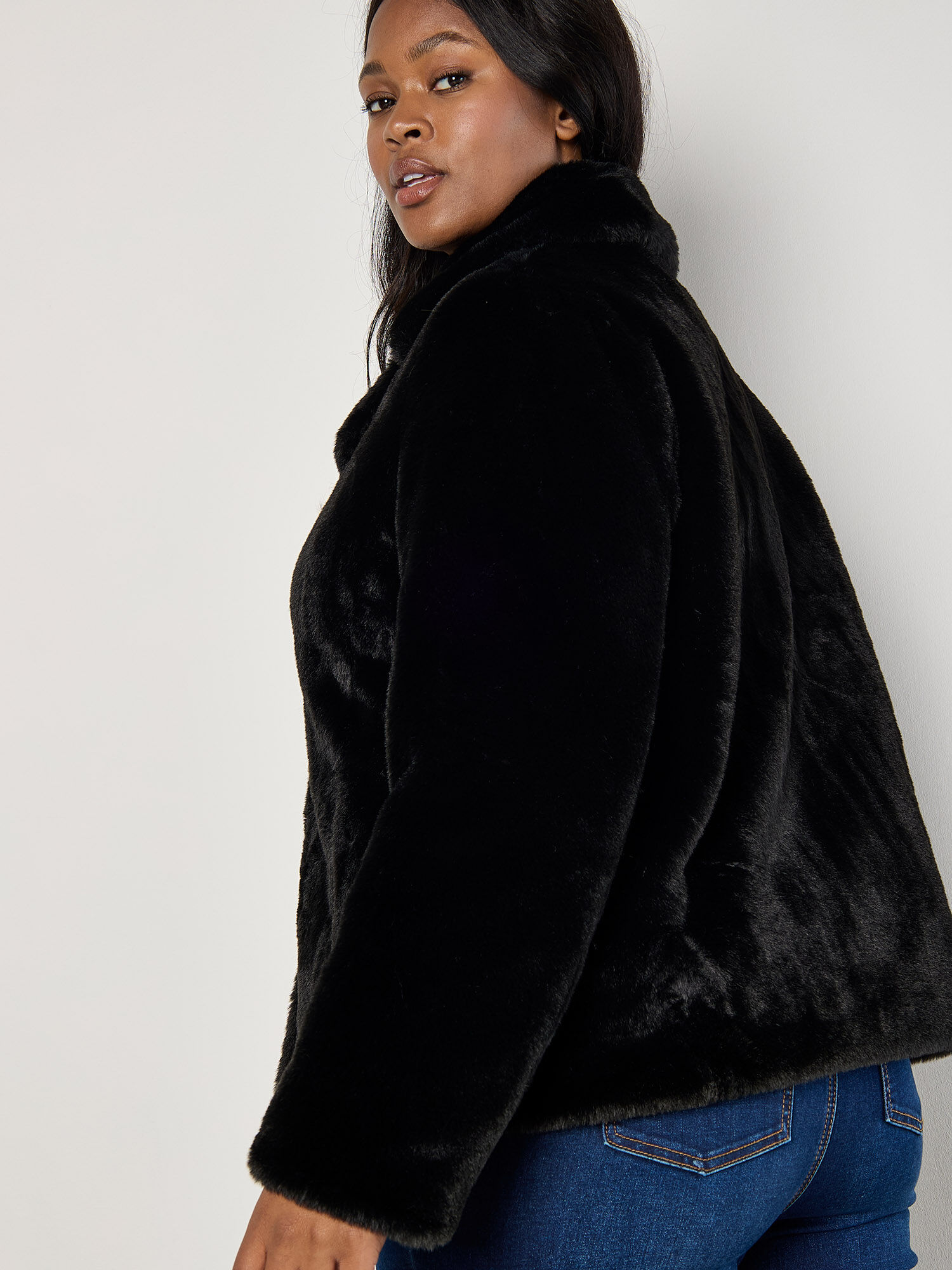 Faux fur short black jacket new arrivals
