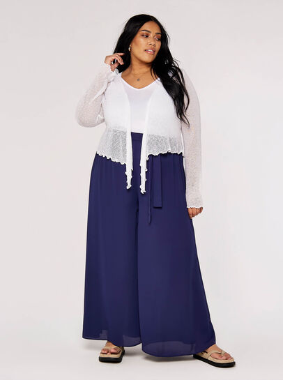 Curve Popcorn Knit Shrug