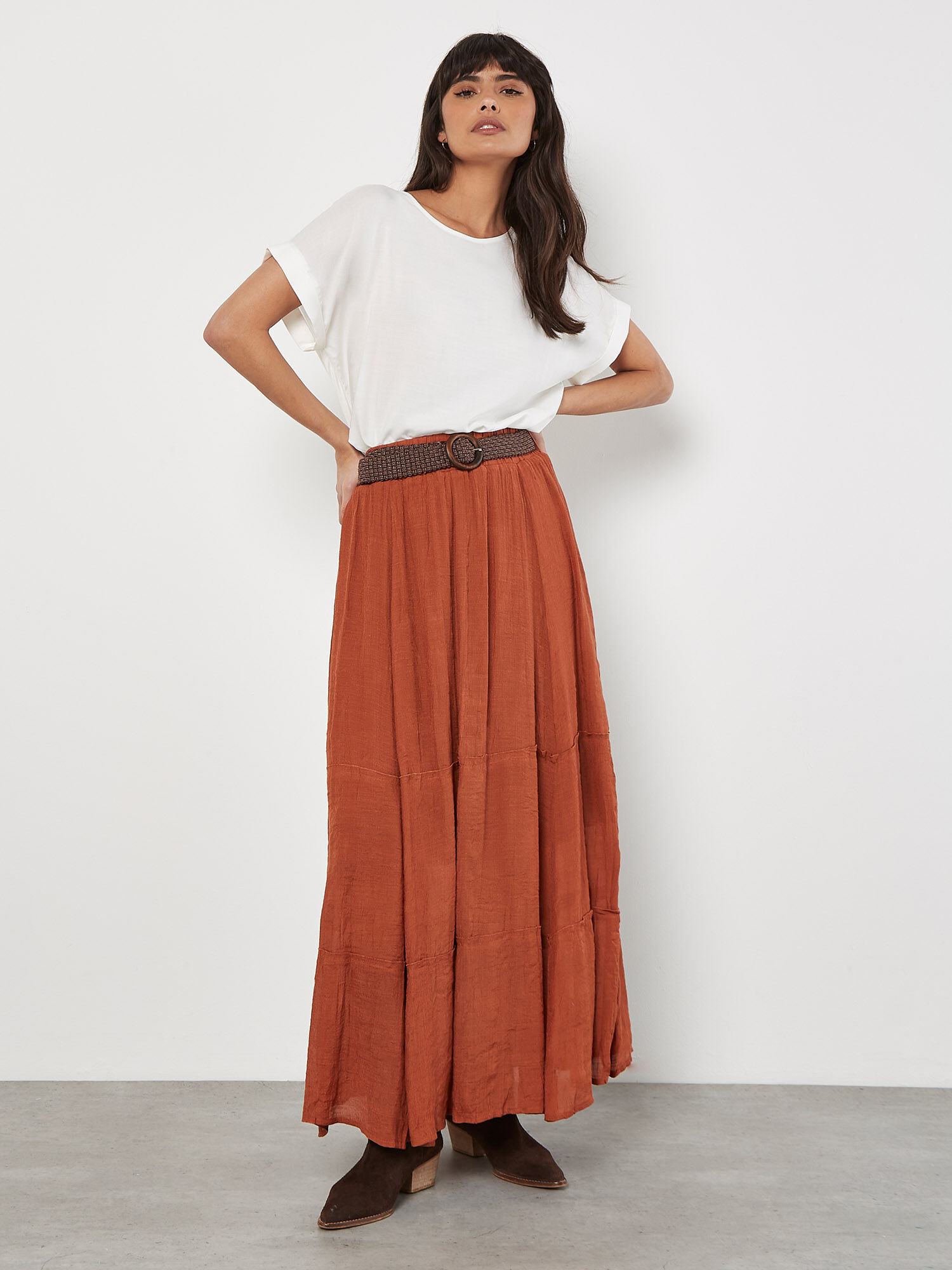 Jupe Longue Flammee Scintillante Vetements Apricot