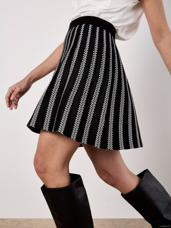 Chevron Stripe Knitted Mini Skirt, Black, large