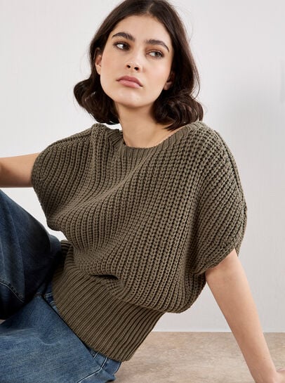 Chunky Rib Knit Cap Sleeve Jumper