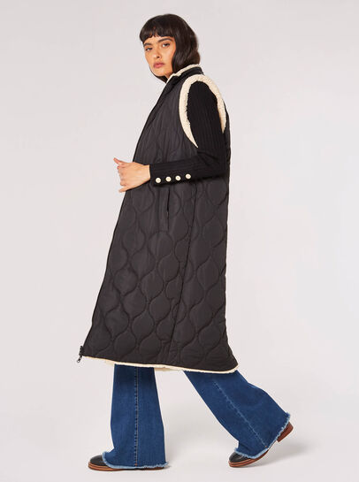 Reversible Borg Quilted Gilet