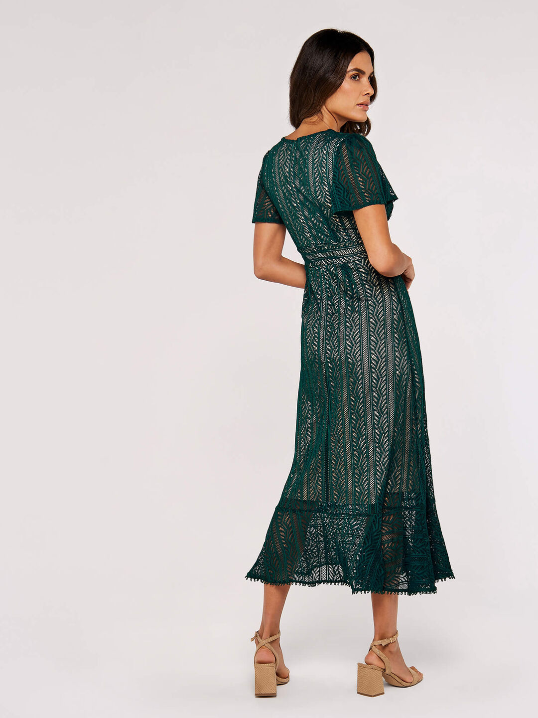 Lace V-Neck Midi Dress | Apricot Clothing