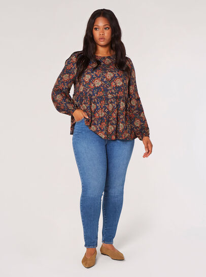 Curve Sarasa Floral Ruffle Top