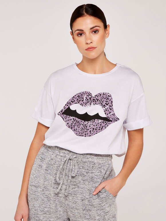 Wild Animal Lips Turn Up T-Shirt, White, large
