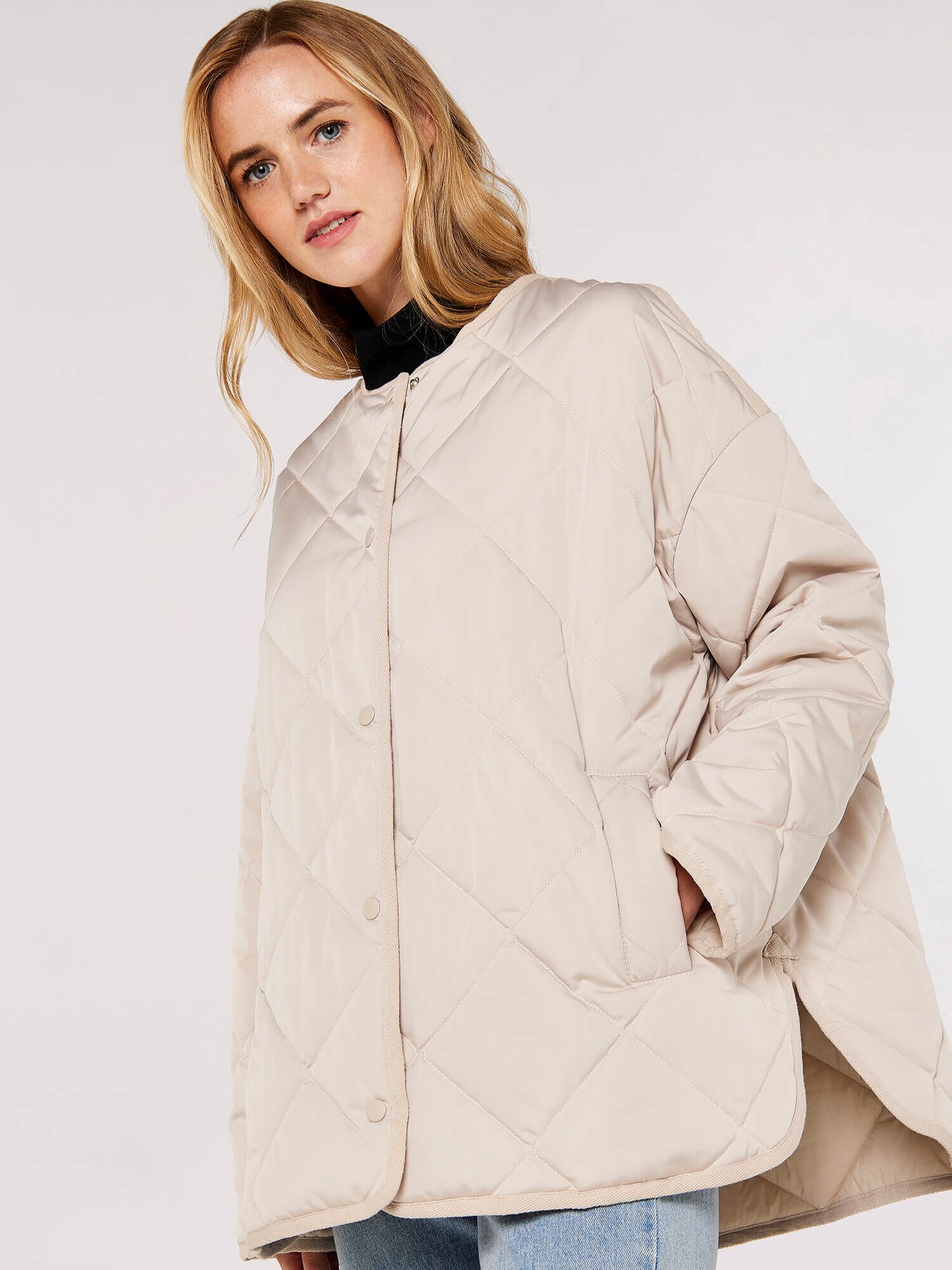 Collarless quilted jacket online