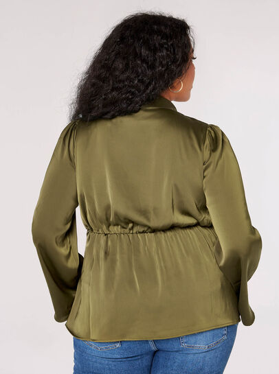 Curve Satin Twist Knot Top