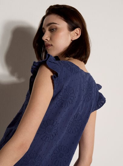 Daisy Embroidered Blouse