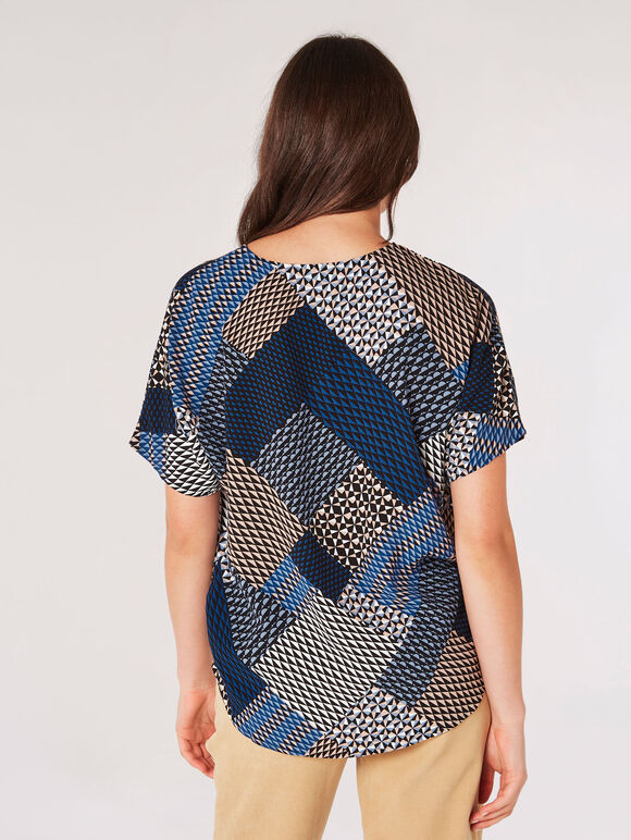 Geometric Patchwork Textured T-Shirt, Navy, large