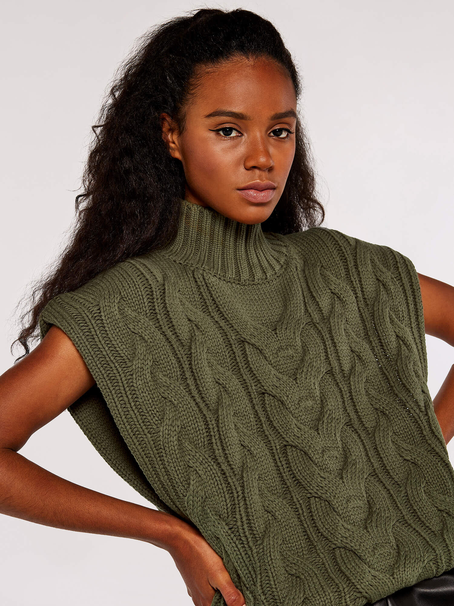 Chunky Cable Knit Vest Apricot Clothing
