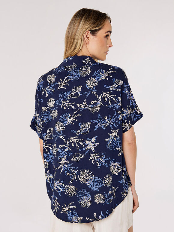 Seashell Resort Shirt, Navy, large