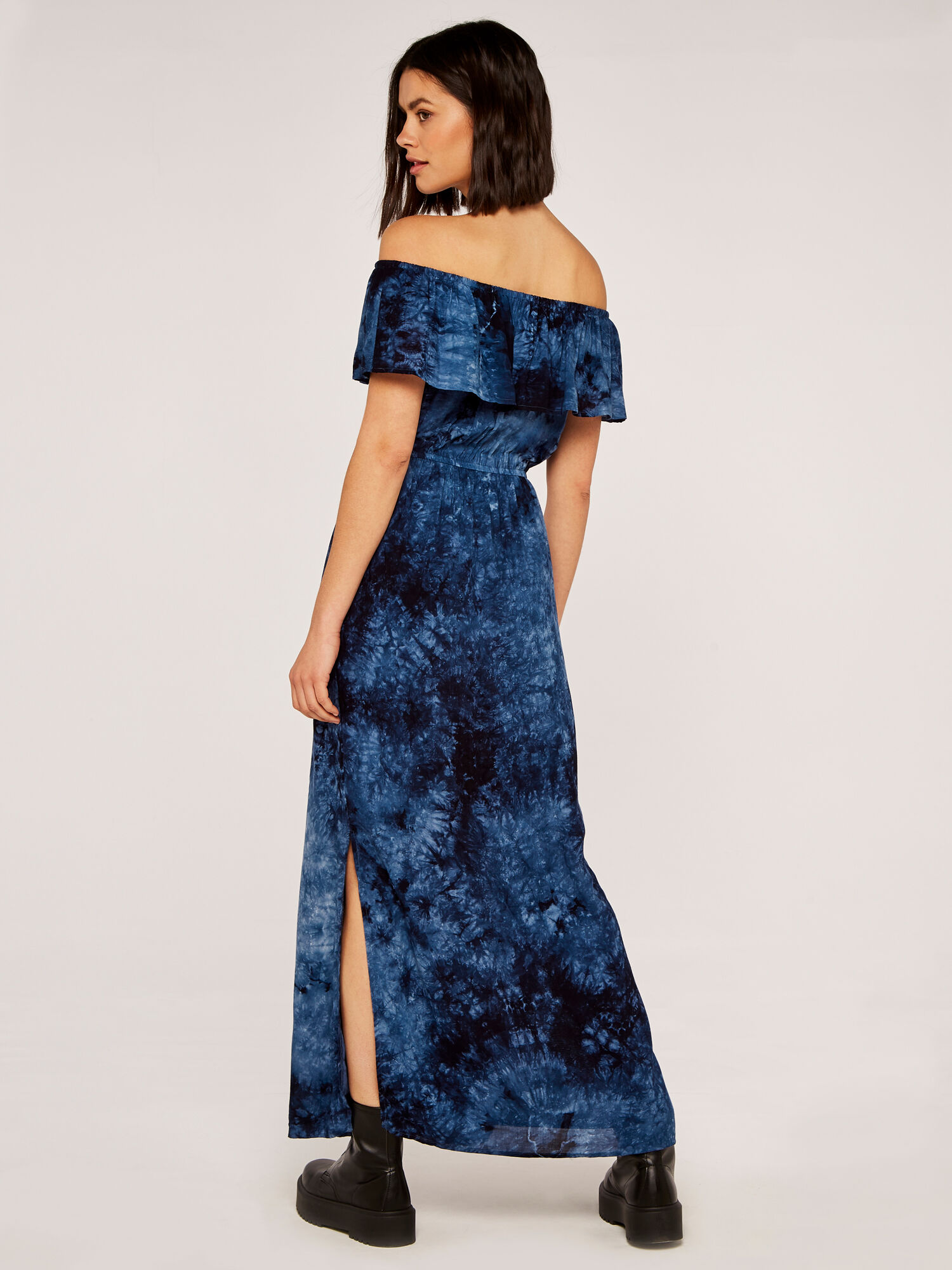 Navy tie best sale dye maxi dress