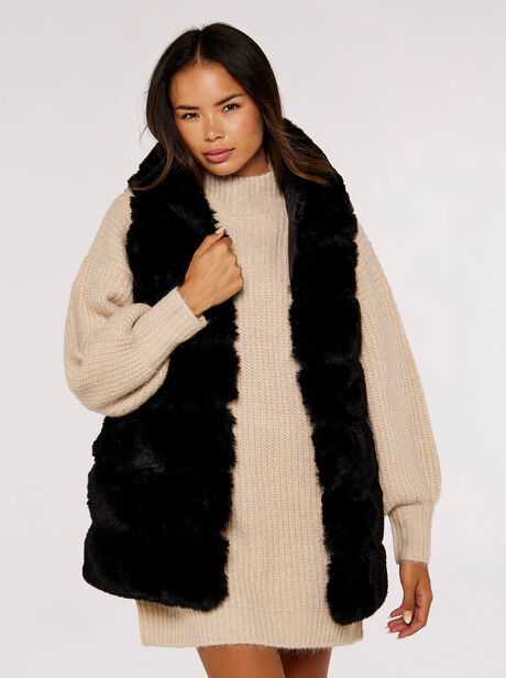 Tiered Fur Hooded Gilet