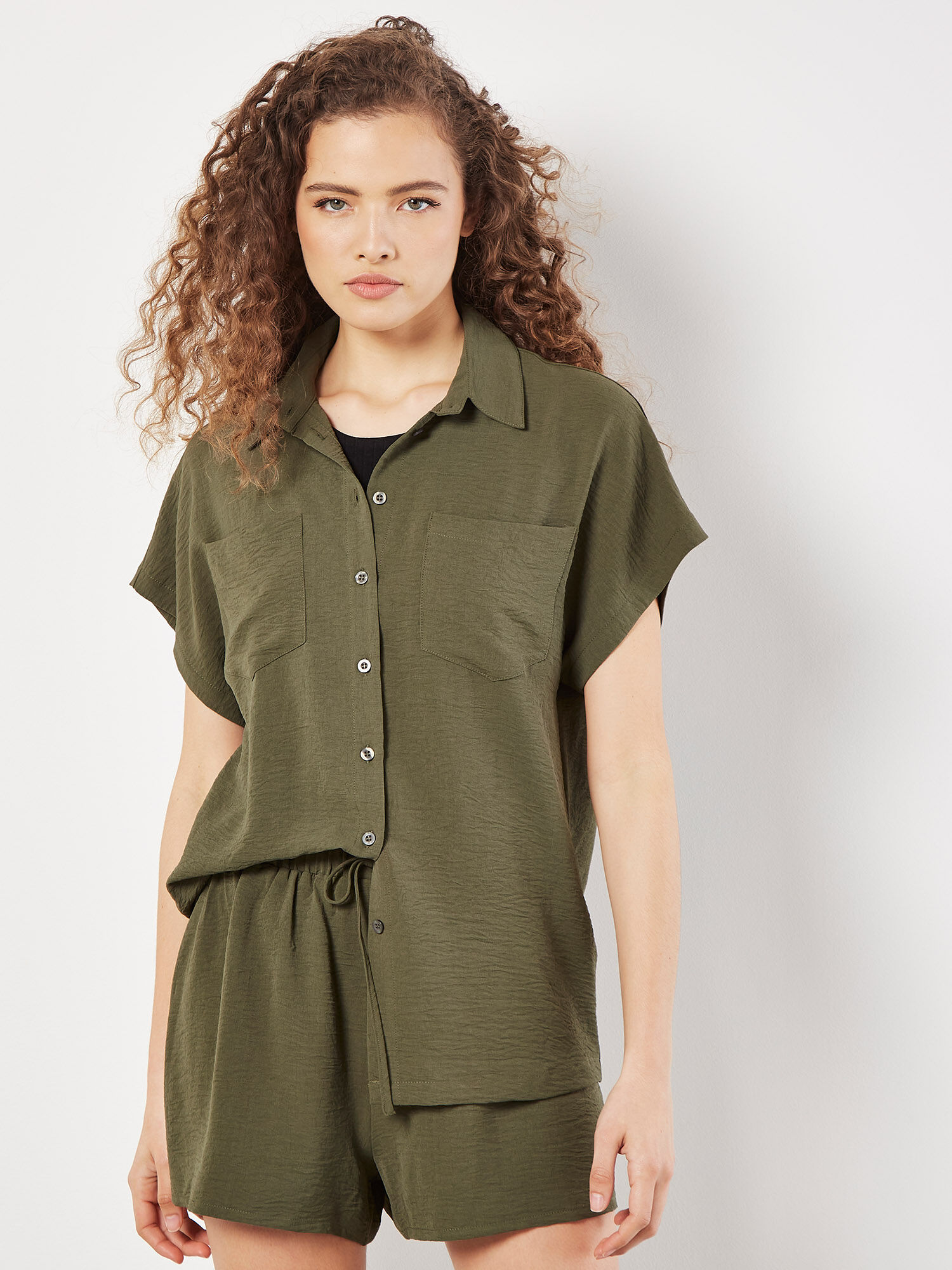 【CPGN STUDIO】Silkett Bio Garments Short Sleeve Short sleeve patterned shirt - Beige | Benetton
