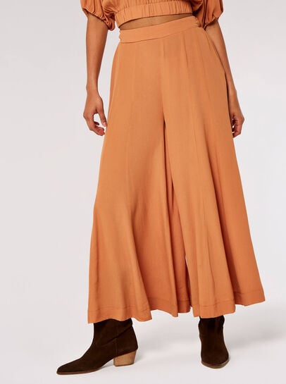 Cropped Textured Palazzo Trousers
