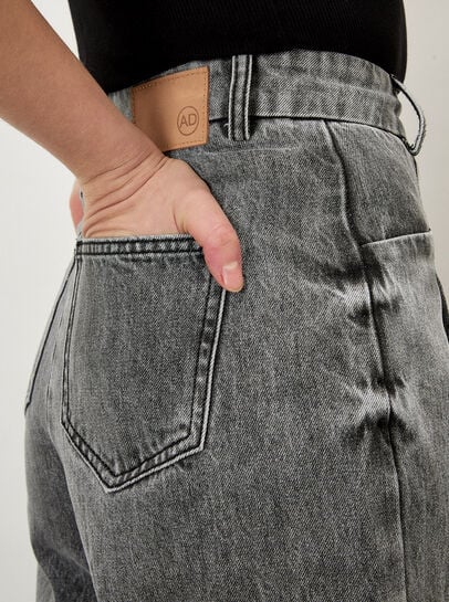 Ella Wide Leg Cropped Jeans