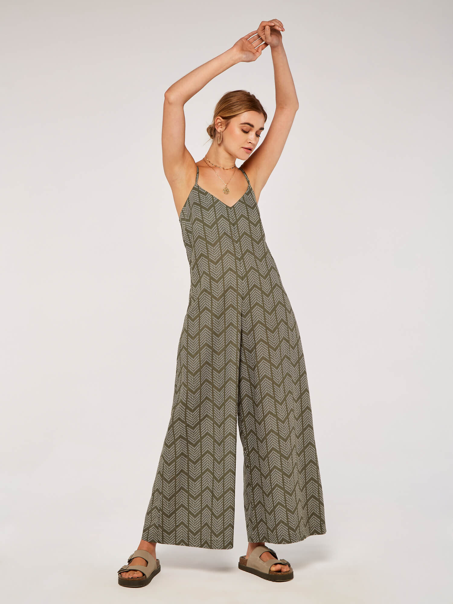 Apricot jumpsuit new look shop