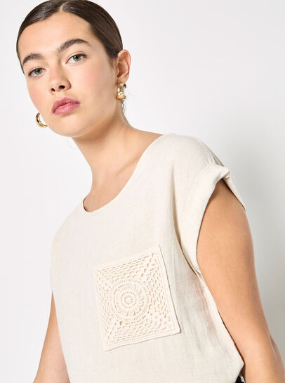 Crochet Pocket Linen Blend T-Shirt