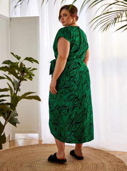 Curve Waves Wrap Midi Dress