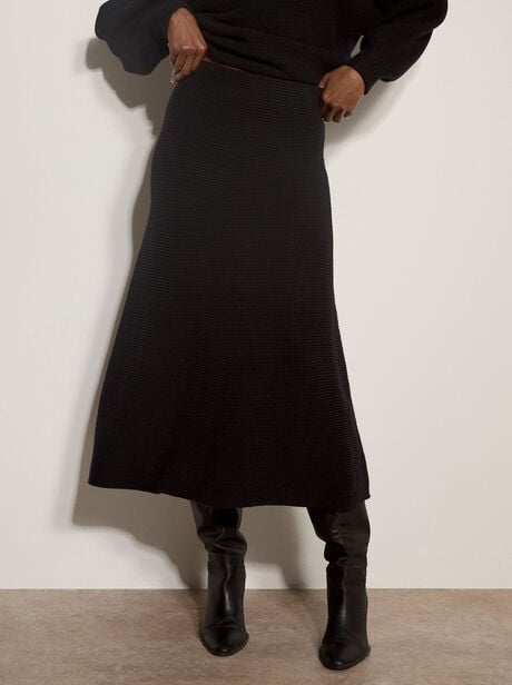 Ribbed Knit A-Line Maxi Skirt