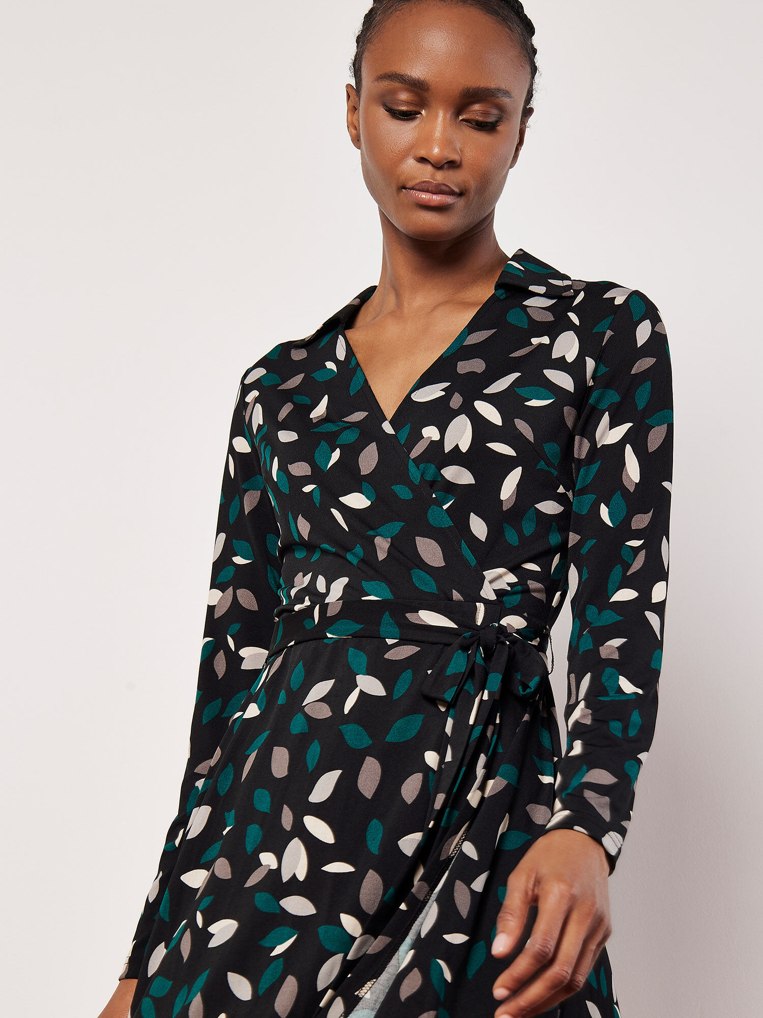 Leaf print wrap dress discount