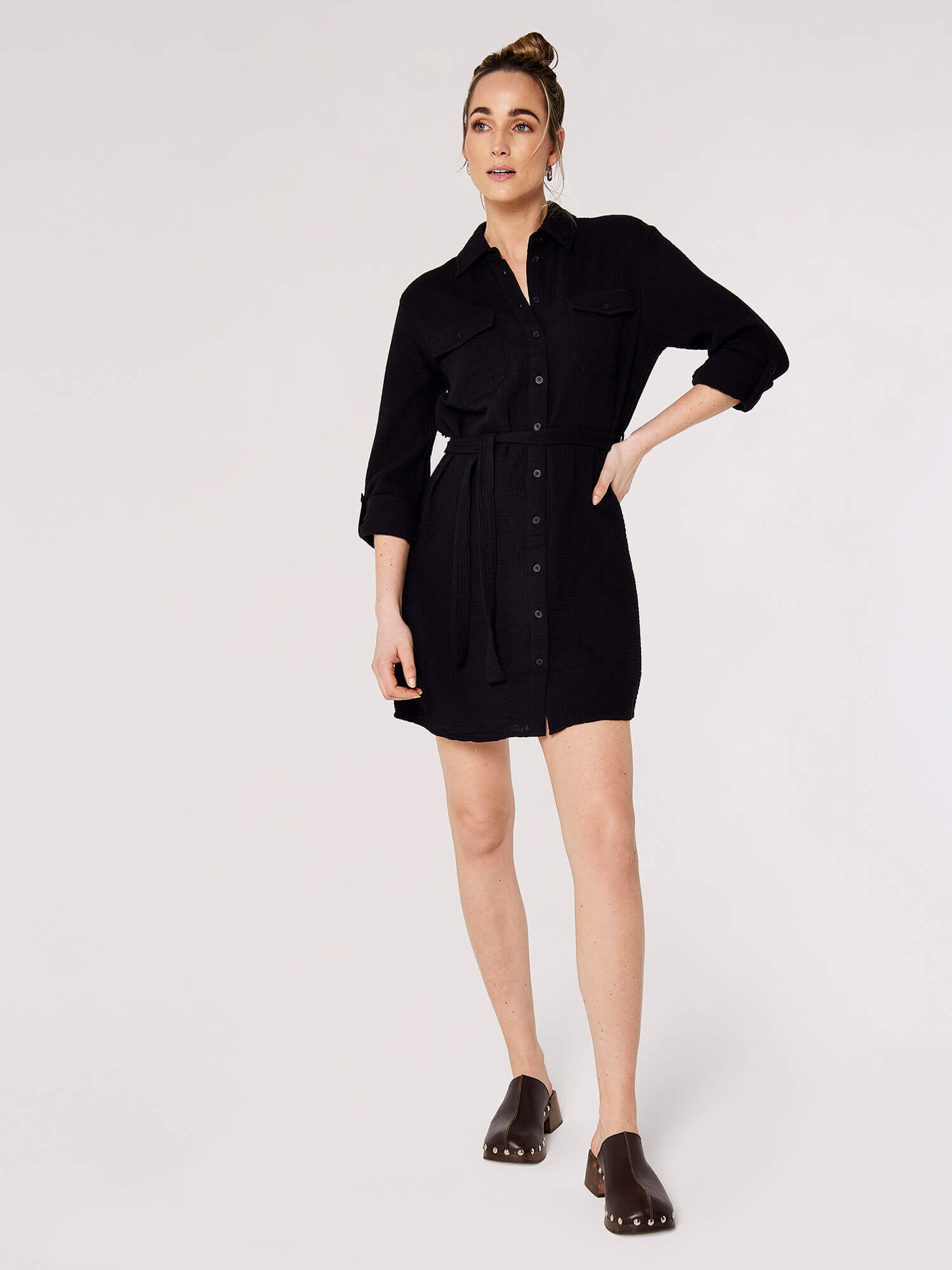Black Dresses Womenswear Apricot Clothing