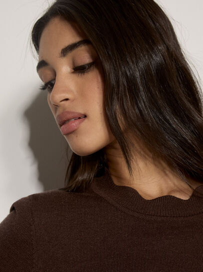 Scallop Knitted T-Shirt