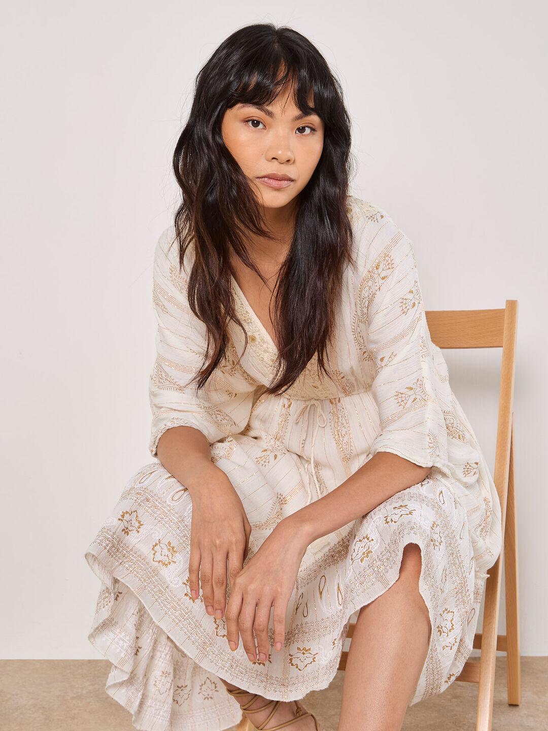 Robe midi à imprimé cachemire métallisé Apricot Clothing