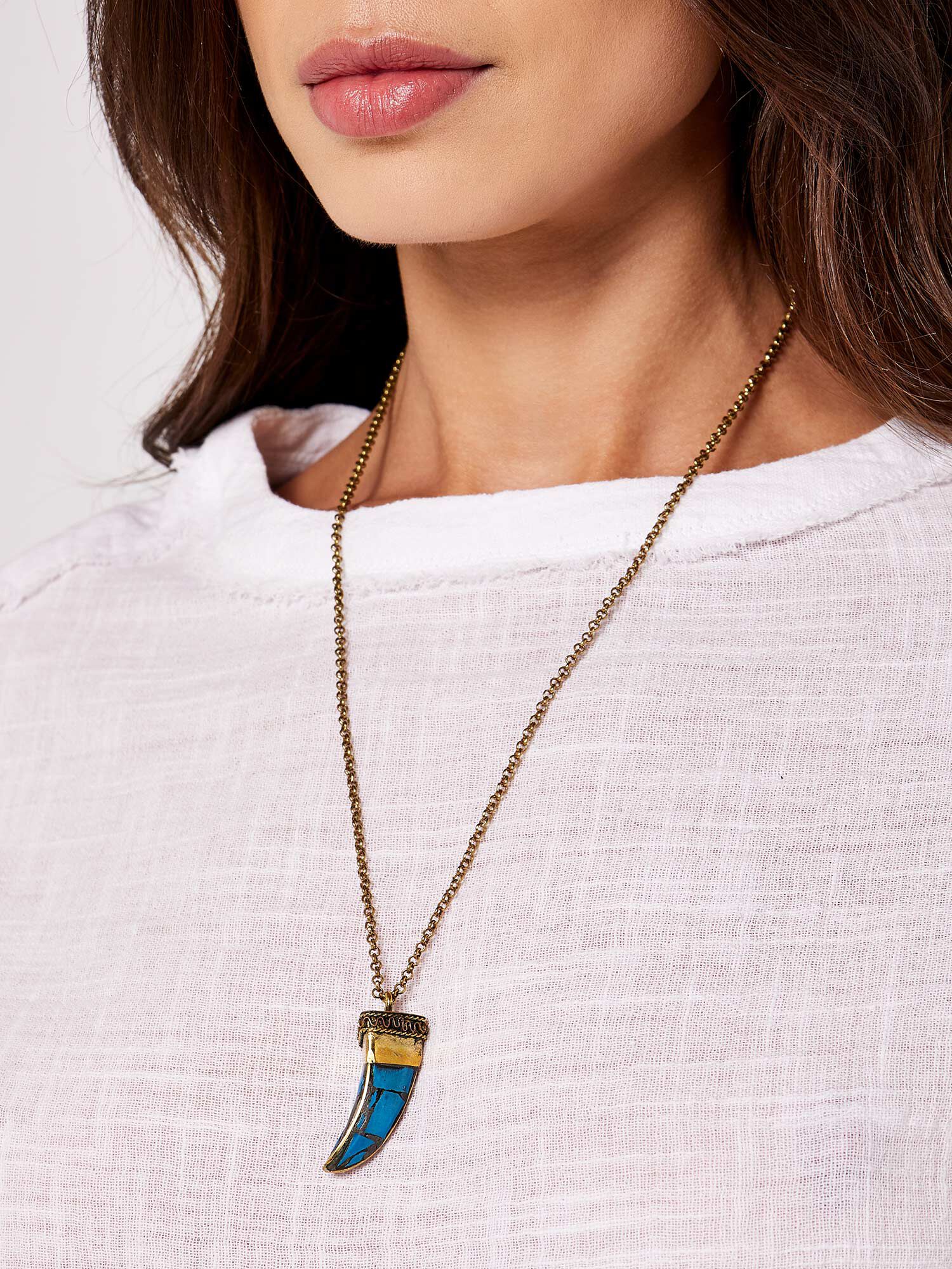 Tiger tooth necklace hot sale