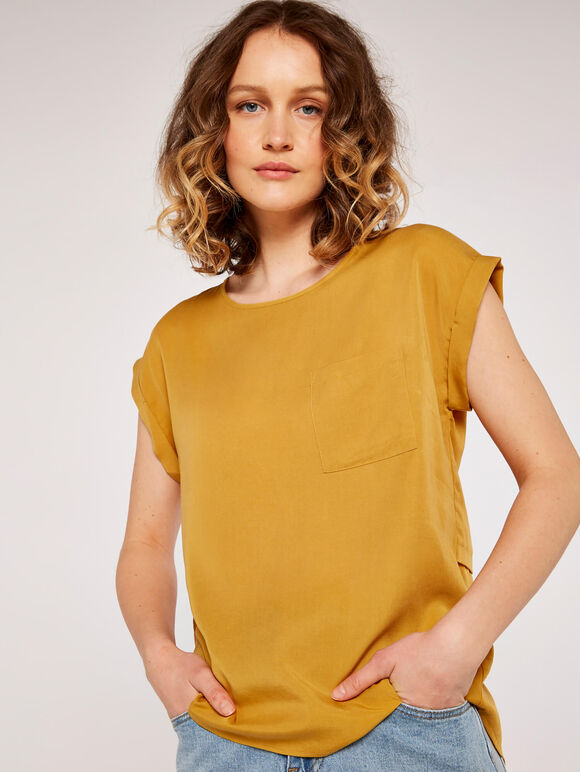Split Back Tee, Mustard, large