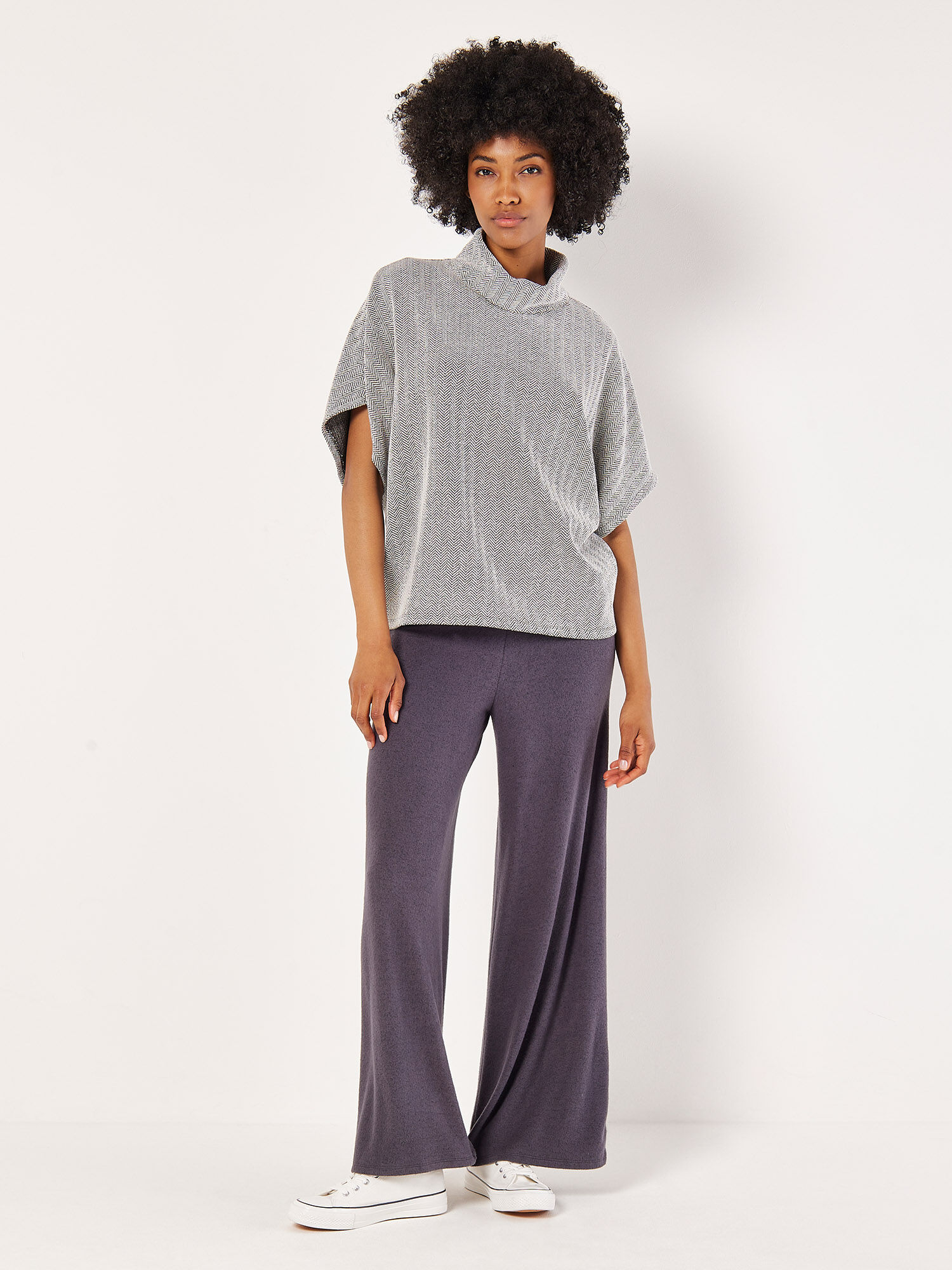 トップス aaaamneee Batwing Chevron Knitted Top | Apricot Clothing