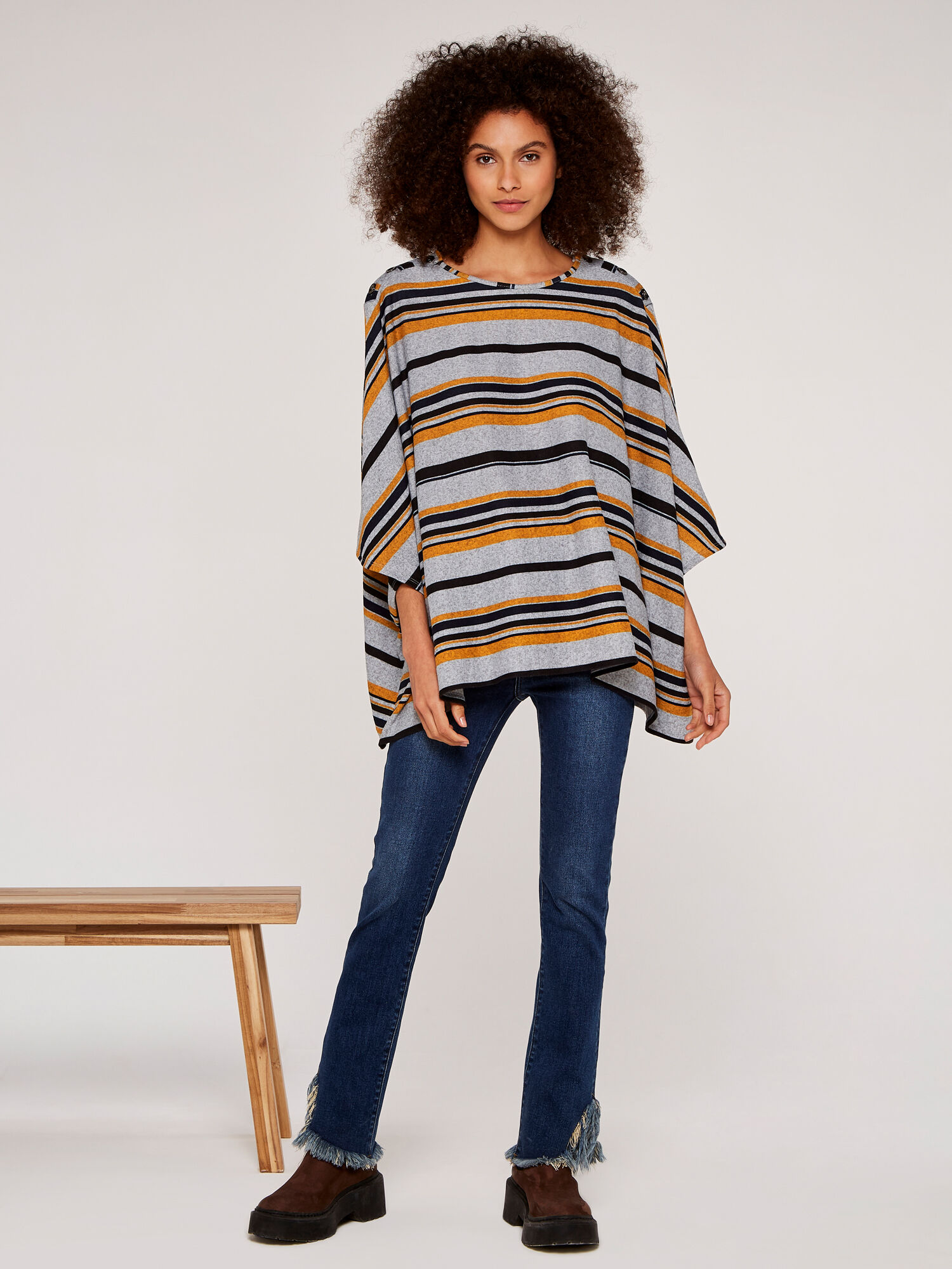 DJT Womens Solid Knit Short Asymmetric Wrap Poncho Topper